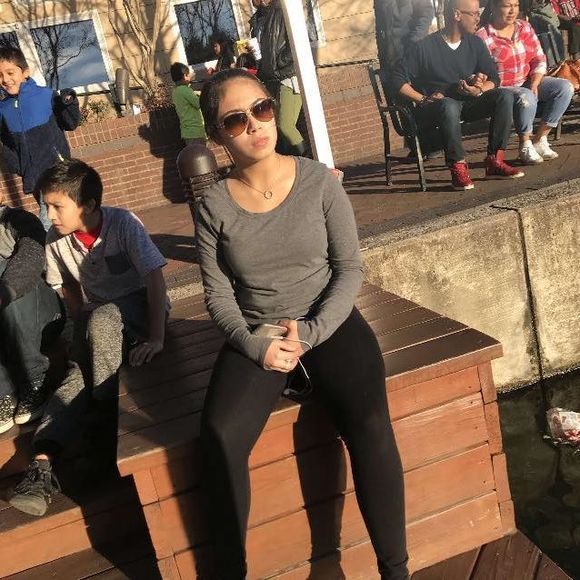 Meet your Posher, Maria - Picture 1 of 1